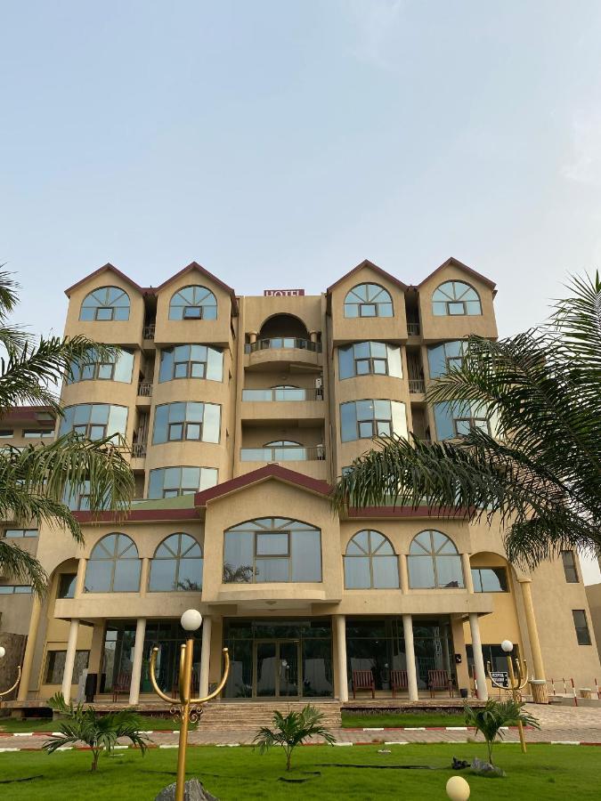Hotel Sancta Maria Lomé Exterior foto